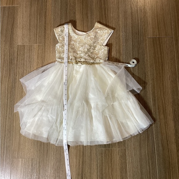 JONA MICHELLE Cream Lace Girls Formal Dress – Size‎ 5 - Picture 7 of 9